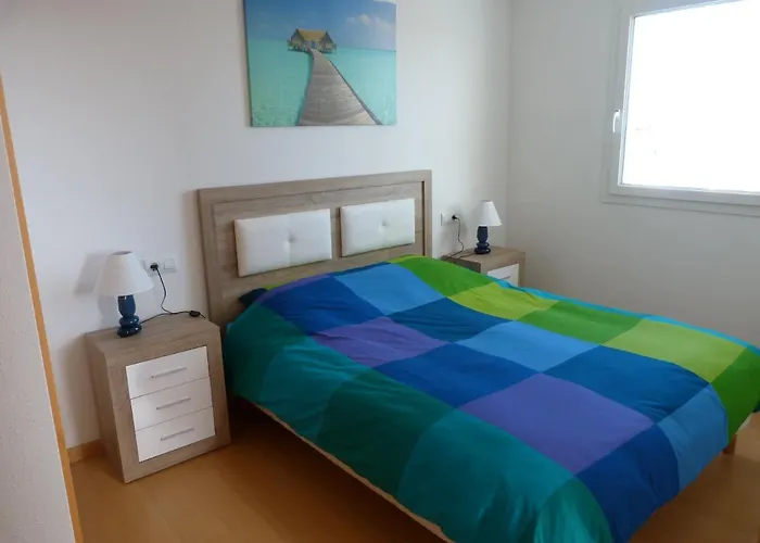 公寓 2 Beds, 2 Baths With Great Views And Pool
