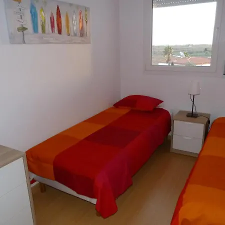 2 Beds, 2 Baths With Great Views And Pool